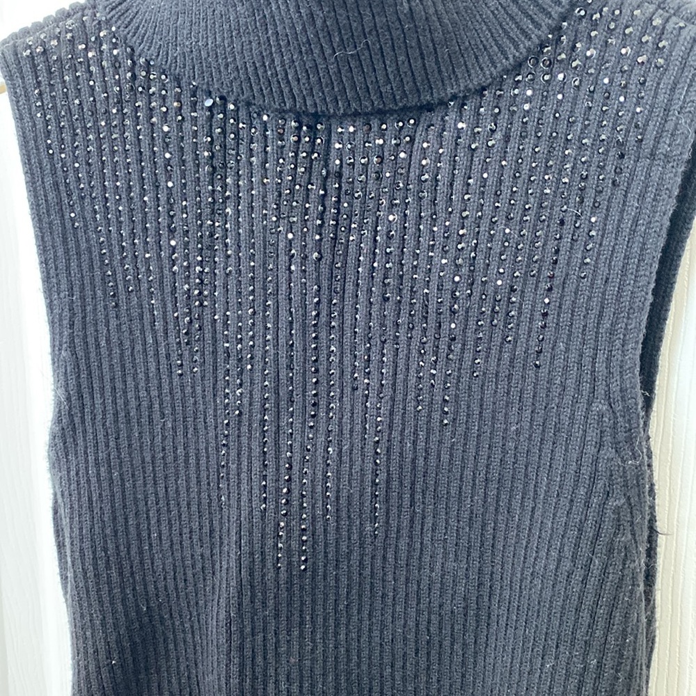 White House Black Market beaded mock neck tank